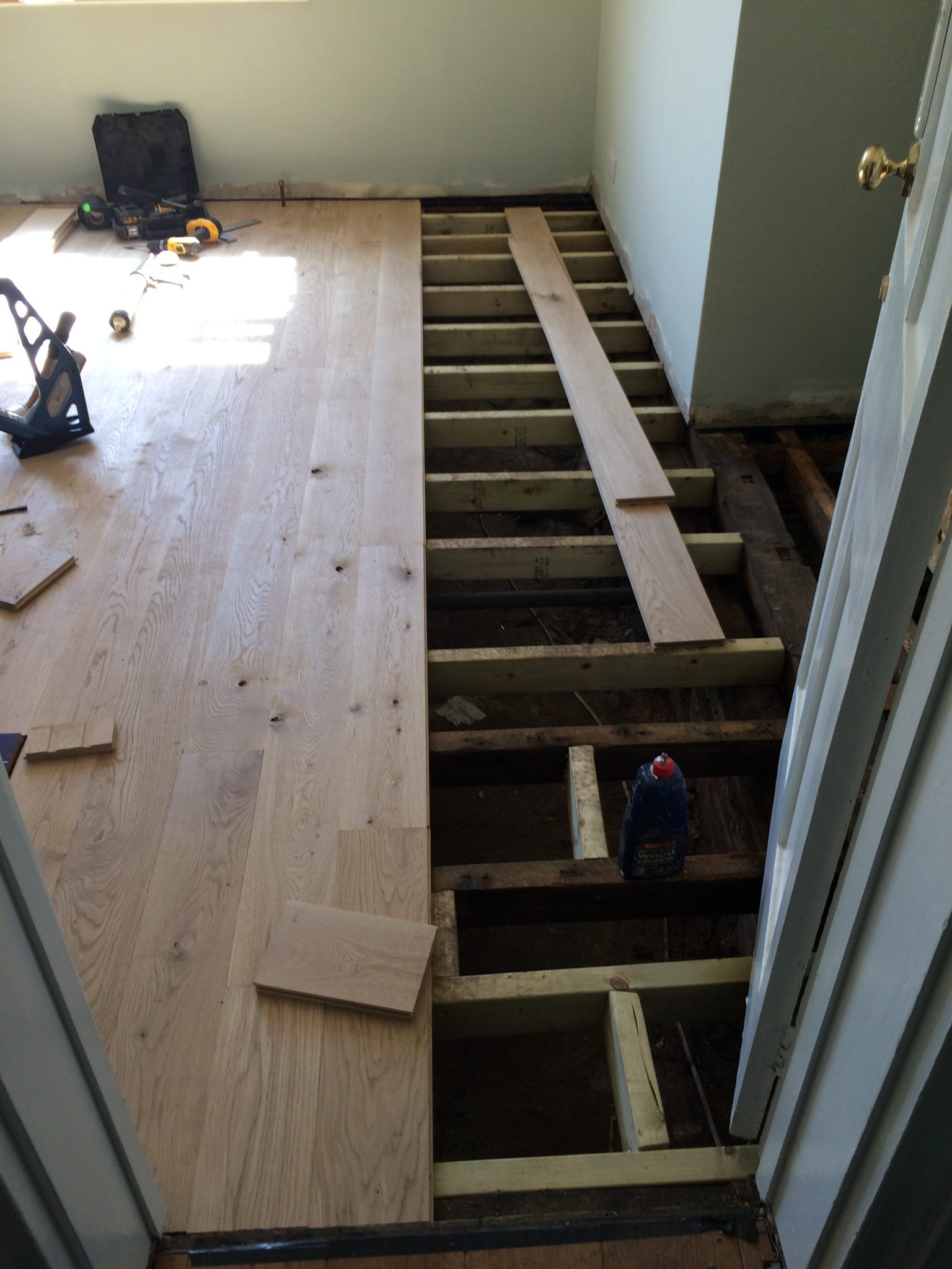 Wood Floor Fitting Service in Colchester & Suffolk amcwoodfinishers
